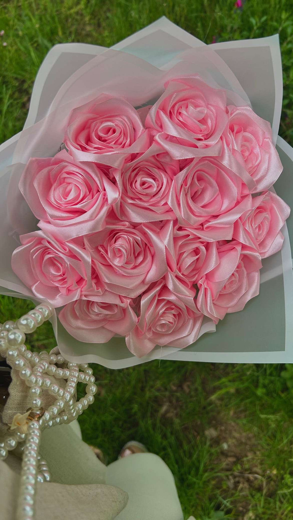 BOUQUET EN SATIN PRESTIGE 15ROSE