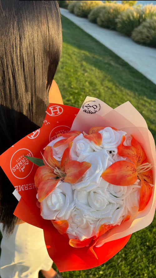 BOUQUET PAILLETÉ ÉTÉ