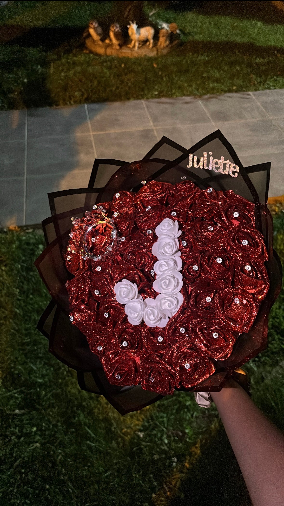 BOUQUET ROSE ROUGE PAILLETÉ UNI